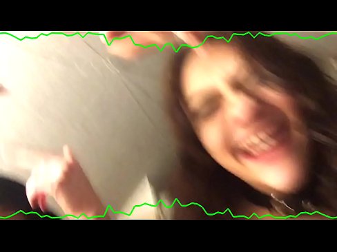 ❤️ Dua celana dalam seksi berambut cokelat yang emosional tetap menjadi bajingan yang aneh ❤️❌ Video sialan di id.myteporn.ru ️❤